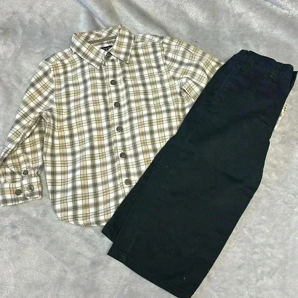 The Children's Place - 2 piece set/outfit. Size 24 months - Picture 1 of 7